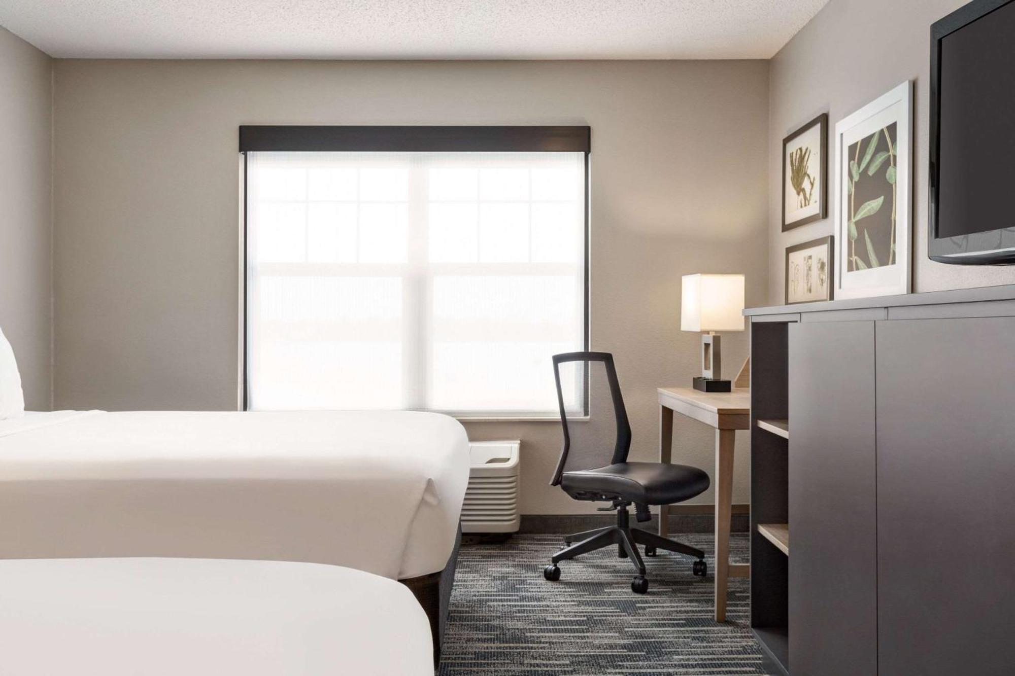 Country Inn & Suites By Radisson, St Cloud East, Mn セントクラウド エクステリア 写真