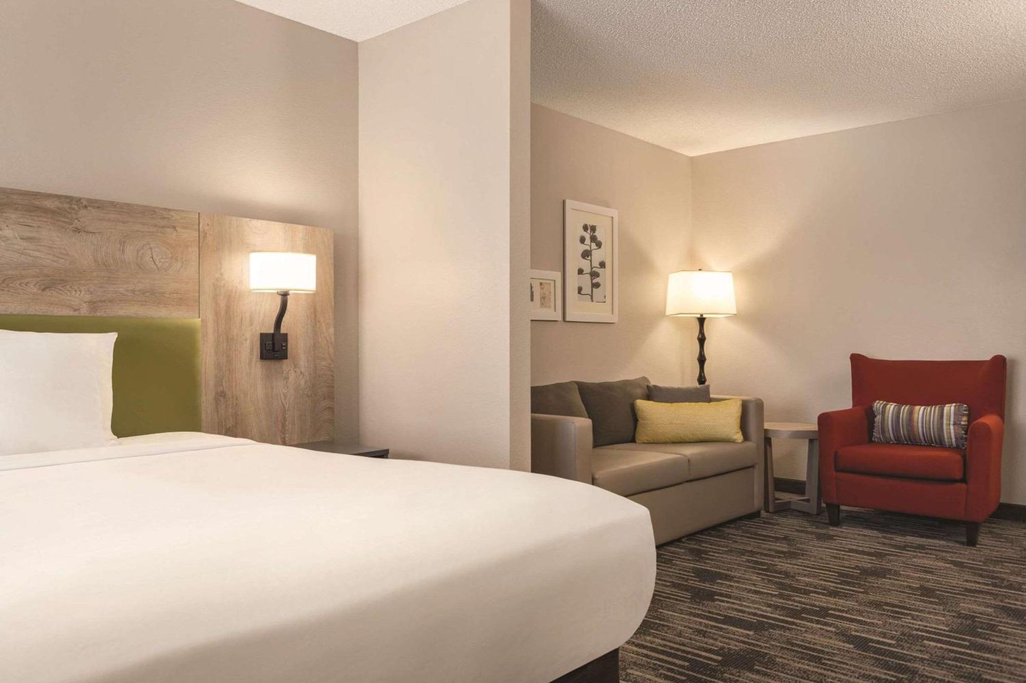 Country Inn & Suites By Radisson, St Cloud East, Mn セントクラウド エクステリア 写真