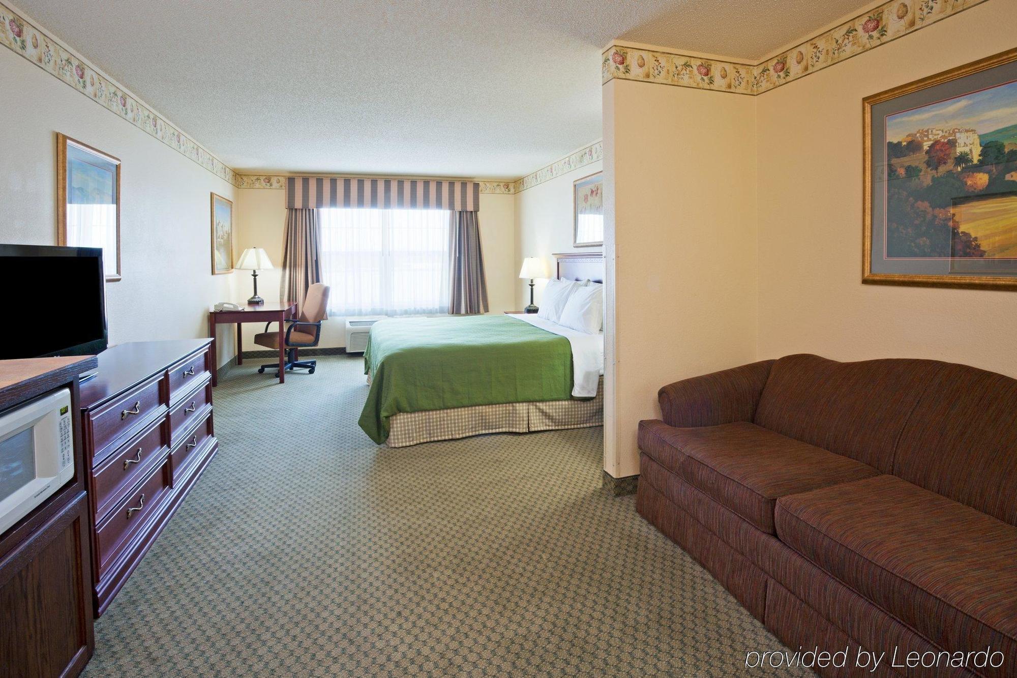 Country Inn & Suites By Radisson, St Cloud East, Mn セントクラウド エクステリア 写真